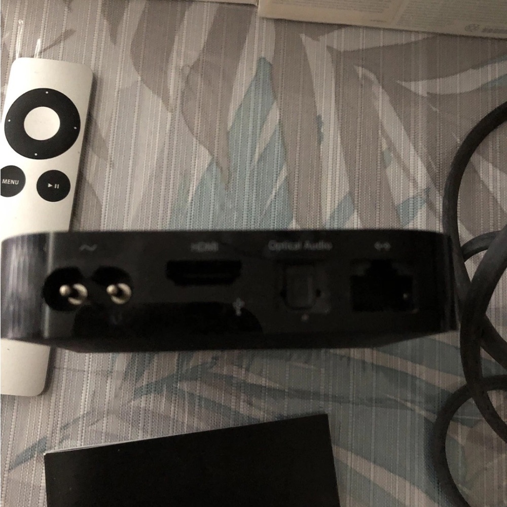 Apple TV Mode A1427 - Black In Original Box - Picture 6 of 6